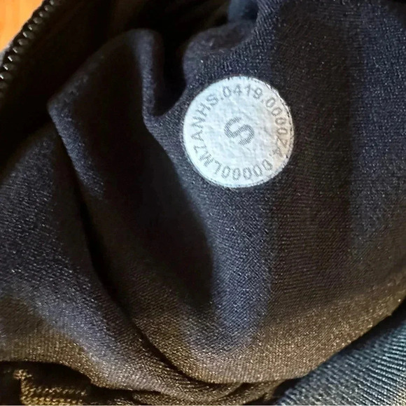 Lululemon T.H.E. Running Athletic Shorts Lined Green Camo Small - Picture 4 of 5